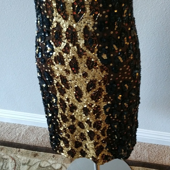 Tadashi sequin/beaded sz m dress NWT. - Picture 3 of 8